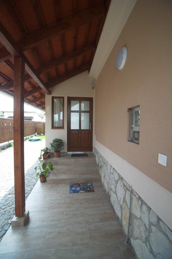 Holiday Home Podium Eger Exterior photo